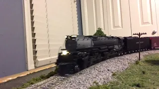 HO Scale steam and diesel running session