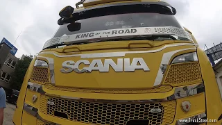 How to put our SCANIA badge on the truck