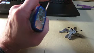 Harbor Freight 50mm laminated padlock picked