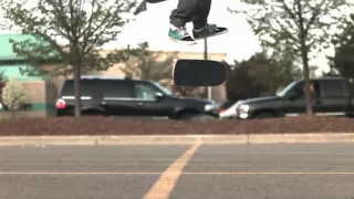 Skateology: kickflip (1000 fps slow motion)