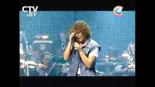 Bobi Mojsovski - You shook me all night long with the Presidential Orchestra of Belarus (2013)