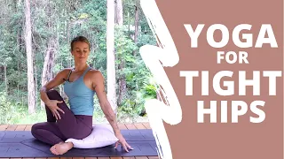 30 MINUTE YOGA FOR TIGHT HIPS | Gentle flow for all levels.. Ashley Freeman