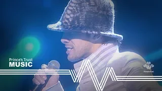 Jamiroquai - Love Foolosophy (The Prince's Trust Fashion Rocks 2003)