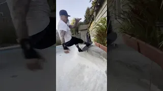 DIY backyard bowl session #diy #skateboarding #skatespot