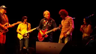Mickey Thomas-Elvin Bishop-Fooled Around and Fell In Love