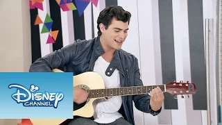 Diego canta "Es mi pasión" | Momento Musical | Violetta