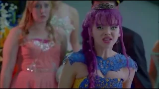 Descendants 2 | Mal vs. Uma