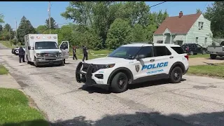 Police converge on house after shots fired in Youngstown