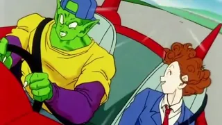Goku y Picoro toman clases de conducción.