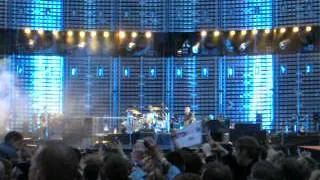 U2 - Who's Gonna Ride Your Wild Horses (live - Glasgow 2005)