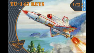 TUPOLEV TU-143 REYS 1:72 CLEAR PROP Scale Model Kit VIDEO REVIEW