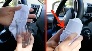 Stülp eine Socke übers Glas und stell es ins Wageninnere. Das braucht jeder Autofahrer.