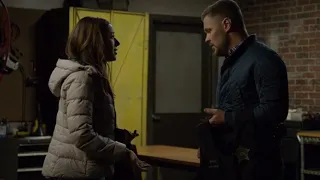 Chicago PD 10x08 (8) Burgess and Ruzek talk about her trauma
