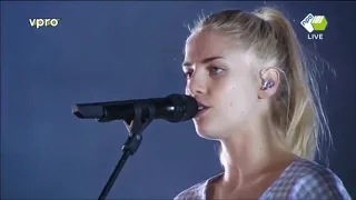 London Grammar - Nightcall(Live at Lowlands 2017)