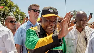 South Africa: Cyril Ramaphosa holds Cape Town rally amid corruption scandal