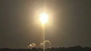 Space Shuttle Discovery Night Launch - Mission STS 116