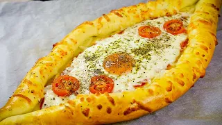 This homemade bread is tastier than pizza! Turkish Pide Easy Recipe Turkish Pide Easy Recipe