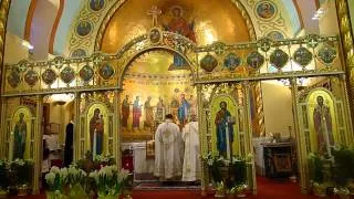 "Chrystos Voskres" - Easter Sunday Liturgy - 2011