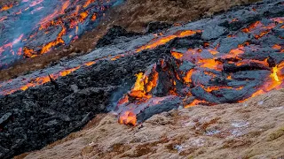 Lava Downhill Race - Fagradalsfjall eruption in Iceland 2021 - 4K