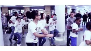 Flashmob Beyonce - Move Your Body in Rotterdam