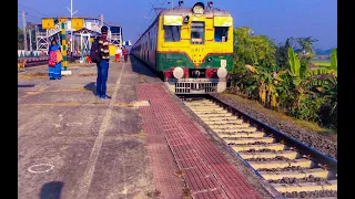 BURDWAN - HOWRAH CHORD LOCAL WITH OLD 12 coach EMU