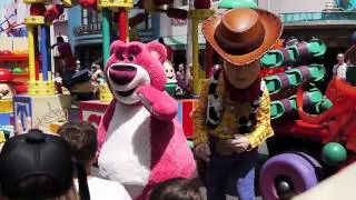 Meet Lots-o-Huggin' Bear aka Lotso from Toy Story 3 at Disney's Hollywood Studios