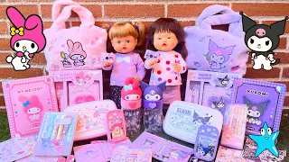 KUROMI vs MYMELODY Ani y Ona se van de excursión y estrenan accesorios de Hello Kitty Muñecas