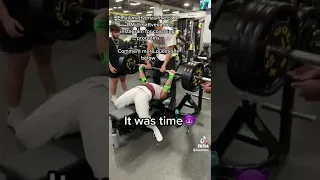 NEVER BENCH PRESS LIKE THIS ❌