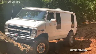 CHEVY Van 4X4