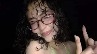 ASMR CAÓTICO ROLEPLAY QUE CAMBIA CADA VEZ QUE PARPADEAS