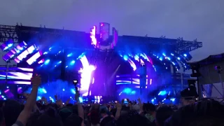 Tiësto - L'amour Toujours & Infinity live at Ultra Music Festival Miami 2017