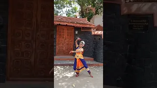 #shorts Raa Raa | Dance Cover | Chandramukhi | Varsha's Art World