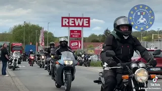 Abfahrt zur Ausfahrt beim Anlassen der Spessart Biker in Bad Orb 24.04.2025