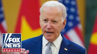 White House staff ends Biden's bizarre press briefing abruptly