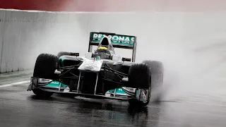 LEWIS HAMILTON - HALL OF FAME