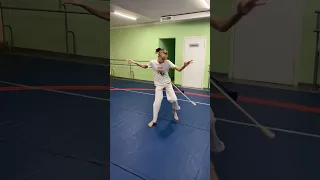 Спорт. Капоэйра. Акробатика. Связка