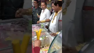 Goldman Ice Cream Sarafa Indore #shorts  #ytshorts #youtubeshorts #viral #travel #streetfood