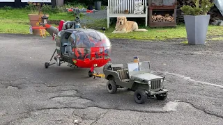 Full Scale Alouette 3 gezogen vom Original Jeep .