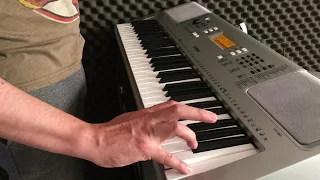 Yamaha YPT 360 - PSR E363