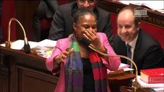 Mariage homo: fou rire de Christiane Taubira à l'Assemblée