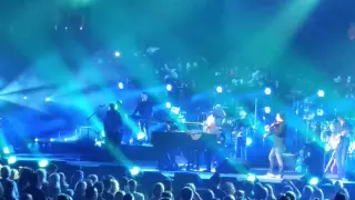 Billy Joel with Violinist