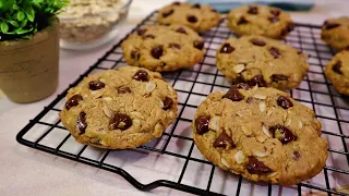 Flourless Oatmeal Chocolate Chip Cookies | Thick and Chewy