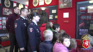 21 11 2016 Севастополь Дети в музеи милиции