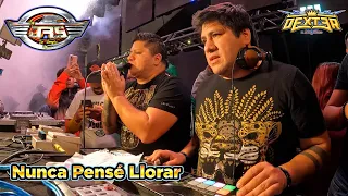 Nunca Pensé Llorar - Sonido Los Juniors - Moxmoxpan