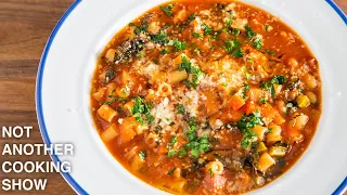 how to make EASY MINESTRONE SOUP