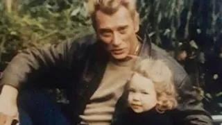 Johnny hallyday parle avec fierté de sa fille Laura Smet