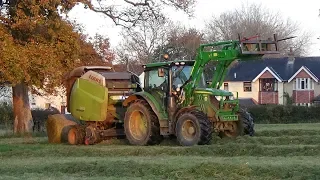 November Silage with John Deere 6120R & Claas Variant - 2017