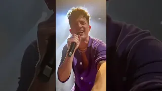 Charlie Puth holding fans hands in Toronto [One Night Only tour] | October 27, 2022