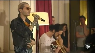 Tokio Hotel -  Love Who Loves You Back Live Acoustic [Vídeo]