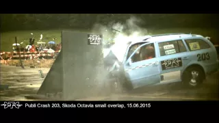 Crashtest Skoda Octavia small overlap